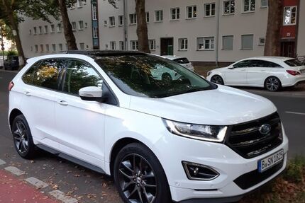 Ford Edge 215.000 km 13.500 &euro; Berlin 12249