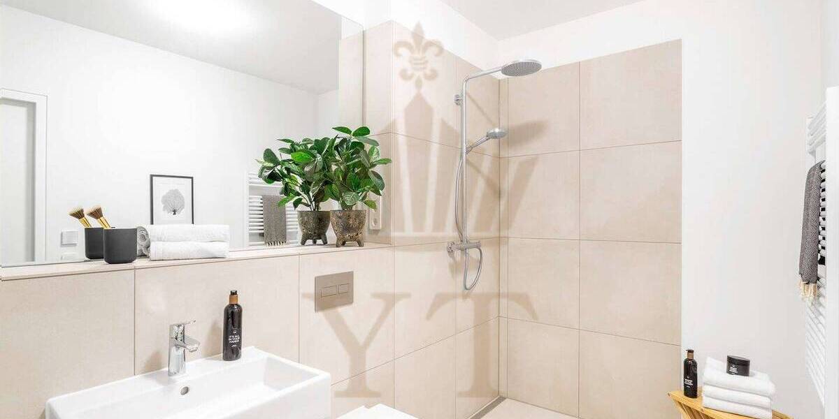 Etagenwohnung Berlin Tiergarten - 2 Zimmer, 41 m&sup2;, 1.395&euro; | Angebot:26929347