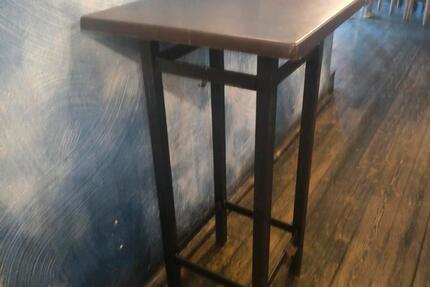 Gastronomie Tisch 30 Euro Stück zimmer