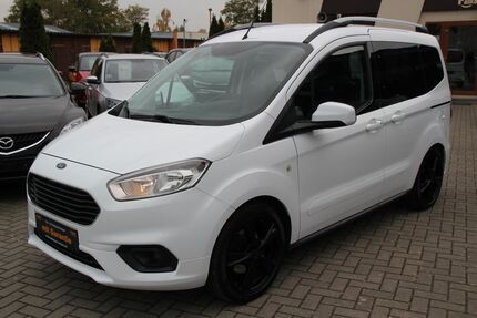Ford Tourneo Courier 80.000 km 10.490 &euro; Falkensee 14612