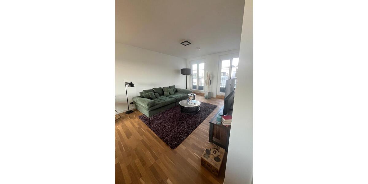 Dachgeschoßwohnung Berlin Mitte - 2 Zimmer, 78 m&sup2;, 2.300&euro; | Angebot:26464418