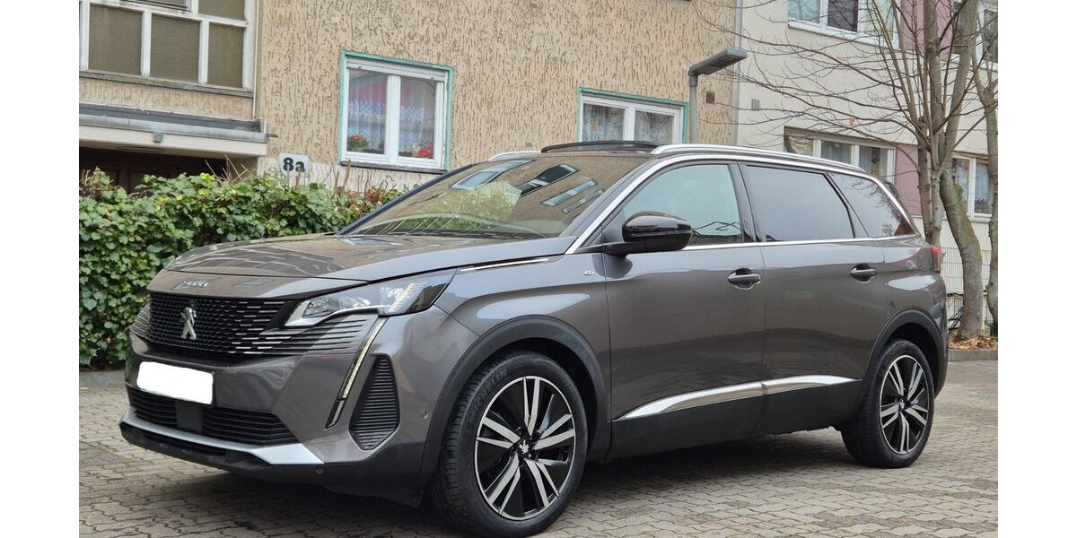 Peugeot 5008 33.000 km 27.900 &euro; Berlin 12055