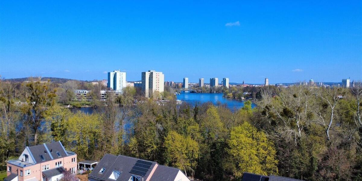 Exklusives Energiesparhaus auf Hermannswerder in außergewöhnlicher Insellage - Reihenendhaus Potsdam Südliche Innenstadt | Angebot:26931438
