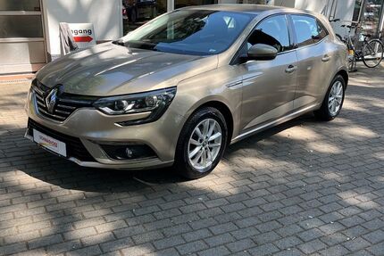 Renault Megane 75.505 km 9.990 &euro; Potsdam 14482