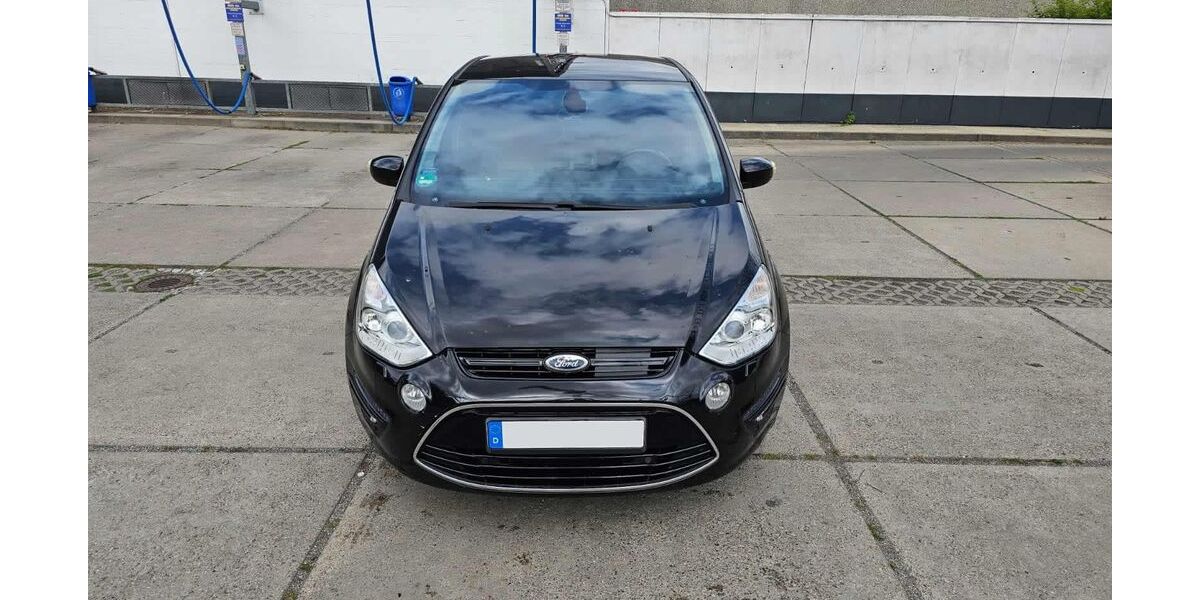 Ford S-Max 194.132 km 6.950 &euro; Berlin 13585