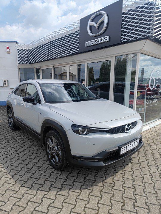 Mazda MX-30 10.000 km 25.990 € Brandenburg a. d. Havel 14772