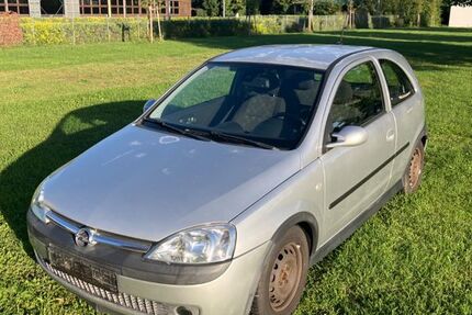 Opel Corsa 98.460 km 950 € Ludwigsfelde 14974