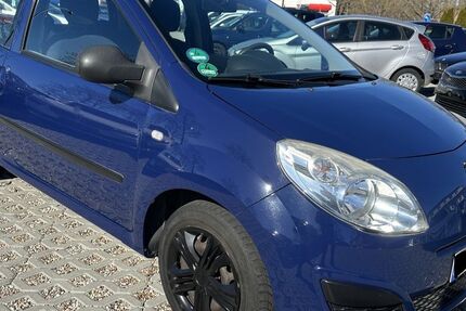 Renault Twingo 96.750 km 2.499 &euro; Berlin 12439