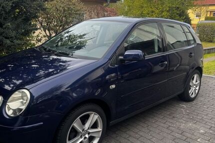 VW Polo 118.000 km 2.200 &euro; Berlin 10439