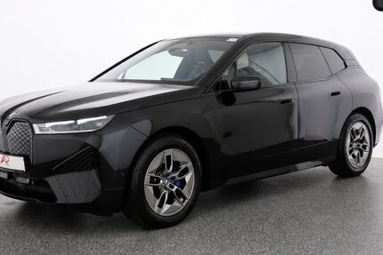 BMW iX 8.610 km 44.840 &euro; Berlin 12103