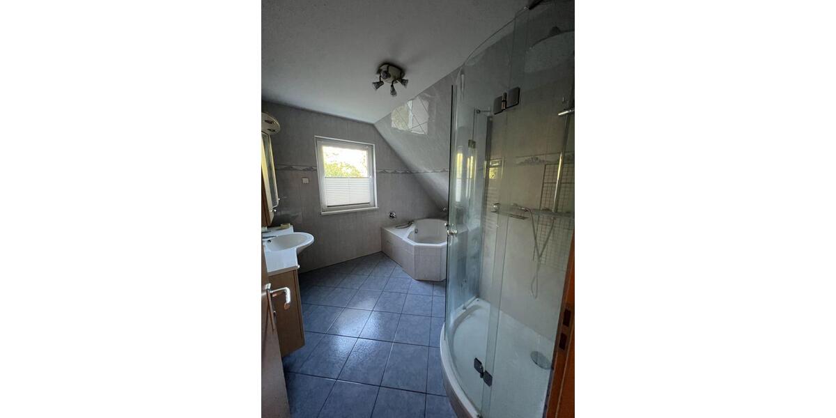 Einfamilienhaus Hennigsdorf - 4 Zimmer, 120 m&sup2;, 1.999&euro; | Angebot:26107266