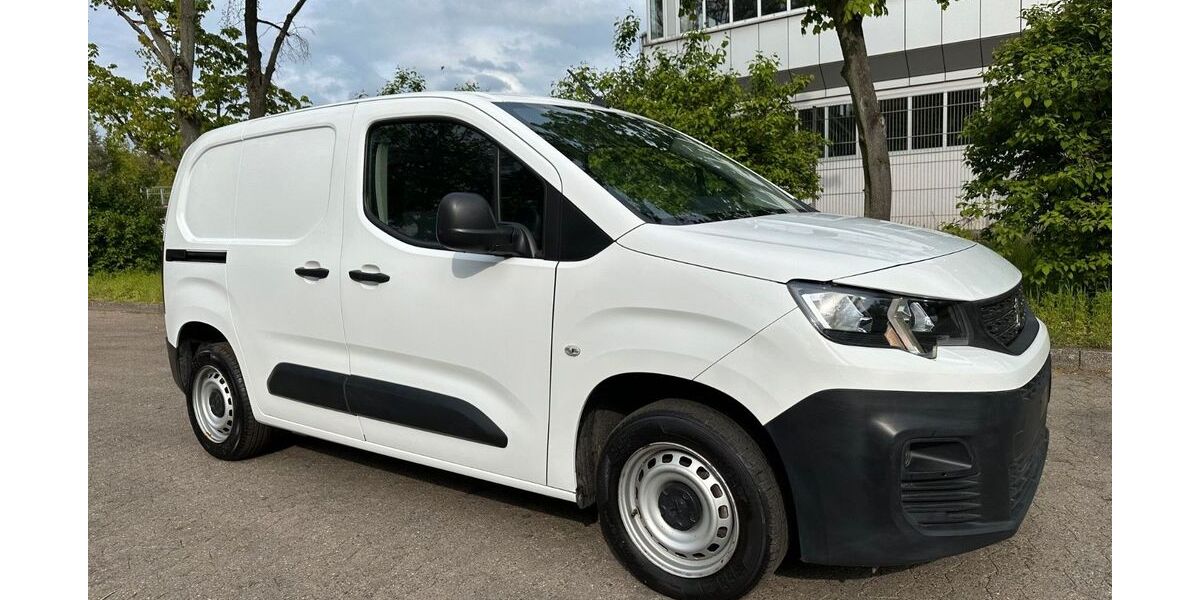 Peugeot Partner 161.000 km 8.330 &euro; Berlin 13597
