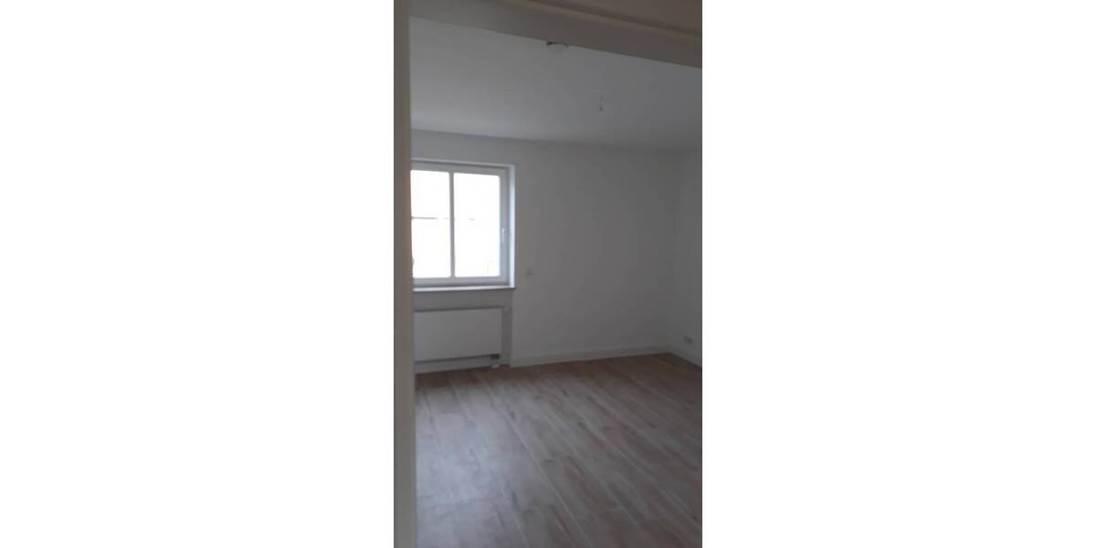 Etagenwohnung Nuthetal Bergholz-Rehbrücke - 4 Zimmer, 100 m&sup2;, 500.000&euro; | Angebot:26228914