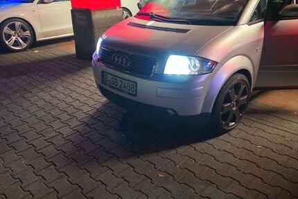Audi A2