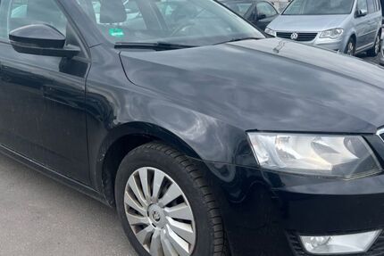 Skoda Octavia 325.000 km 4.100 &euro; Blankenfelde-Mahlow 15831