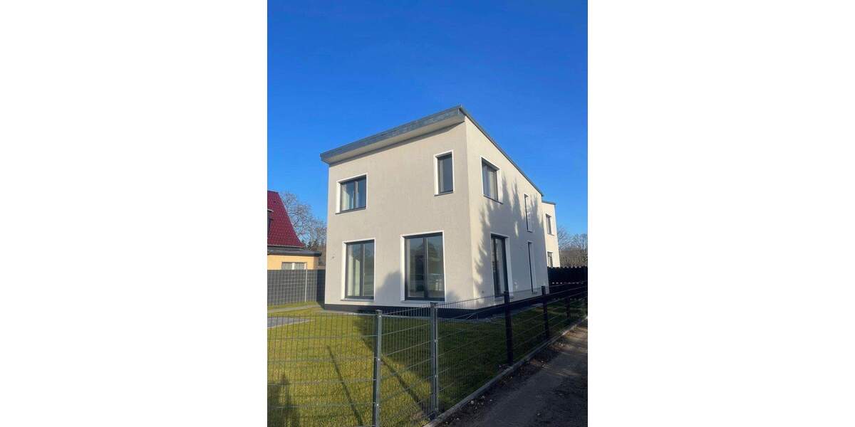 Doppelhaushälfte Blankenfelde- Mahlow Mahlow - 4 Zimmer, 157 m&sup2;, 595.000&euro; | Angebot:25654179