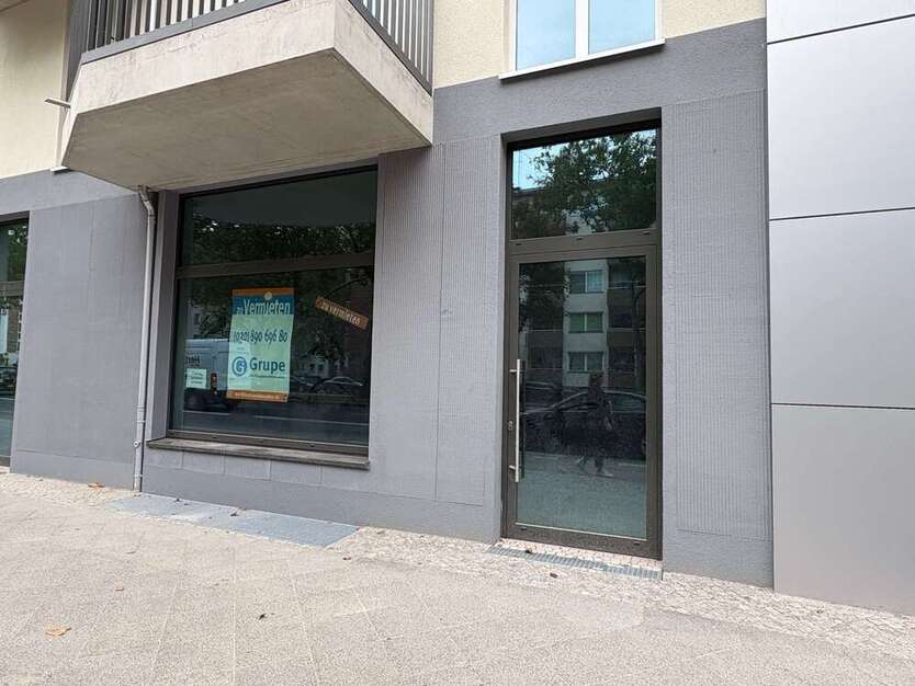 Einzelhandel in Berlin 1.950 € 63 m² zimmer