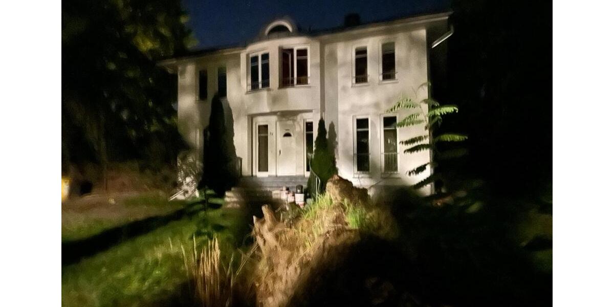 Villa Potsdam Krampnitz - 9 Zimmer, 270 m&sup2;, 1.450.000&euro; | Angebot:26262353