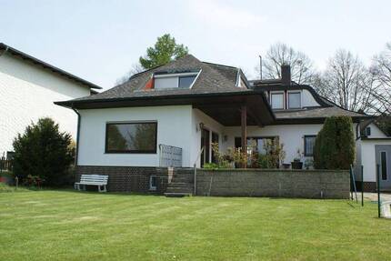 Haus Berlin Zehlendorf - 8 Zimmer, 265 m&sup2;, 1.750.000&euro; | Angebot:26614434