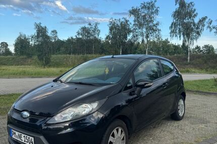 Ford Fiesta 196.000 km 2.000 &euro; Kleinmachnow 14532