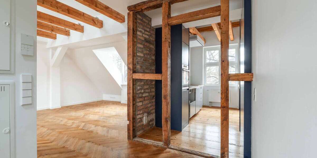 Etagenwohnung Potsdam Berliner Vorstadt - 4 Zimmer, 124 m&sup2;, 2.240&euro; | Angebot:25925919