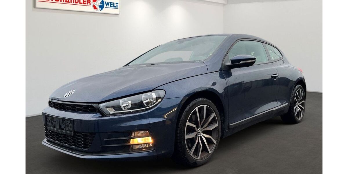 VW Scirocco 83.723 km 10.199 € Berlin 12681