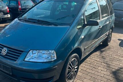 VW Sharan