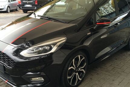 Ford Fiesta 79.069 km 11.980 € Berlin 10315