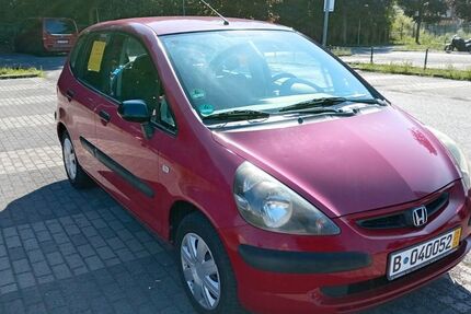 Honda Jazz 166.000 km 2.150 &euro; Berlin 13351
