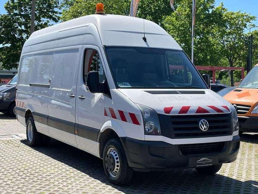 VW Crafter 199.000 km 11.750 € Berlin 13088