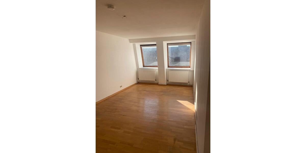 Dachgeschoßwohnung Berlin Friedrichshain-Kreuzberg - 3 Zimmer, 101 m&sup2;, 499.000&euro; | Angebot:26124119