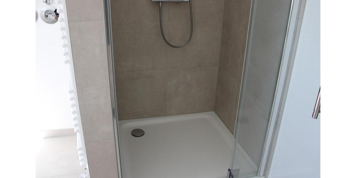 Dachgeschoßwohnung Berlin Charlottenburg-Wilmersdorf - 3 Zimmer, 115 m&sup2;, 2.150&euro; | Angebot:26350742