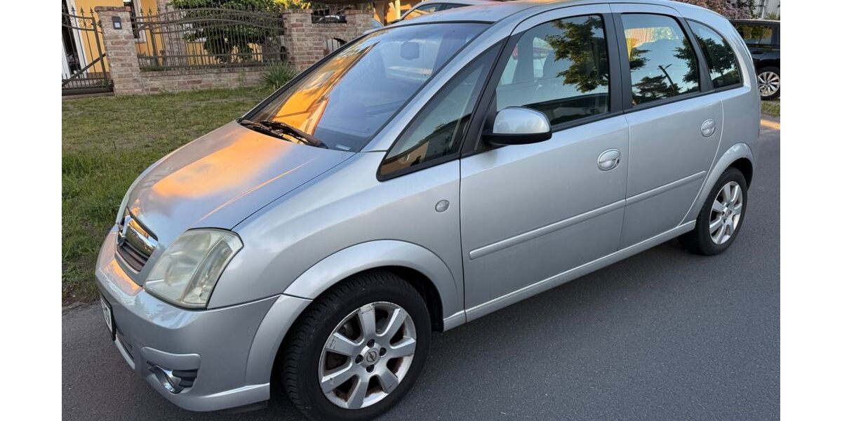Opel Meriva 97.000 km 2.000 &euro; Falkensee 14612