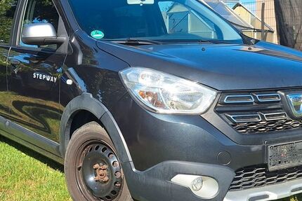 Dacia Lodgy 109.000 km 9.999 &euro; Potsdam 14476