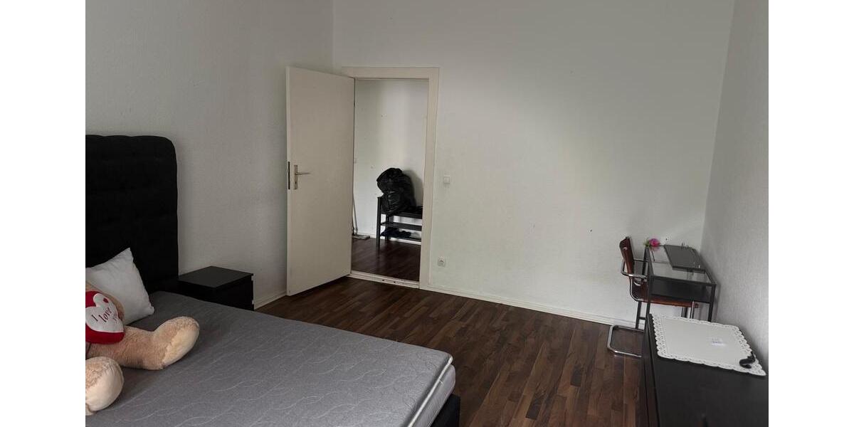 Etagenwohnung Berlin Friedrichshain-Kreuzberg - 3 Zimmer, 64 m&sup2;, 1.350&euro; | Angebot:26300643
