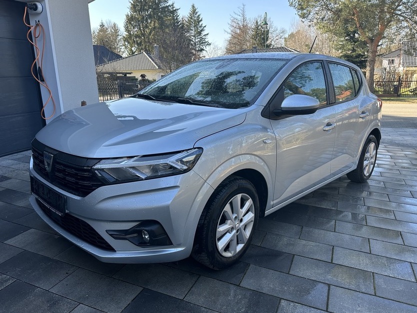 Dacia Sandero III LPG GAS Essential CarPlay Klimaautom 53.312 km 11.400 € Berlin 10247