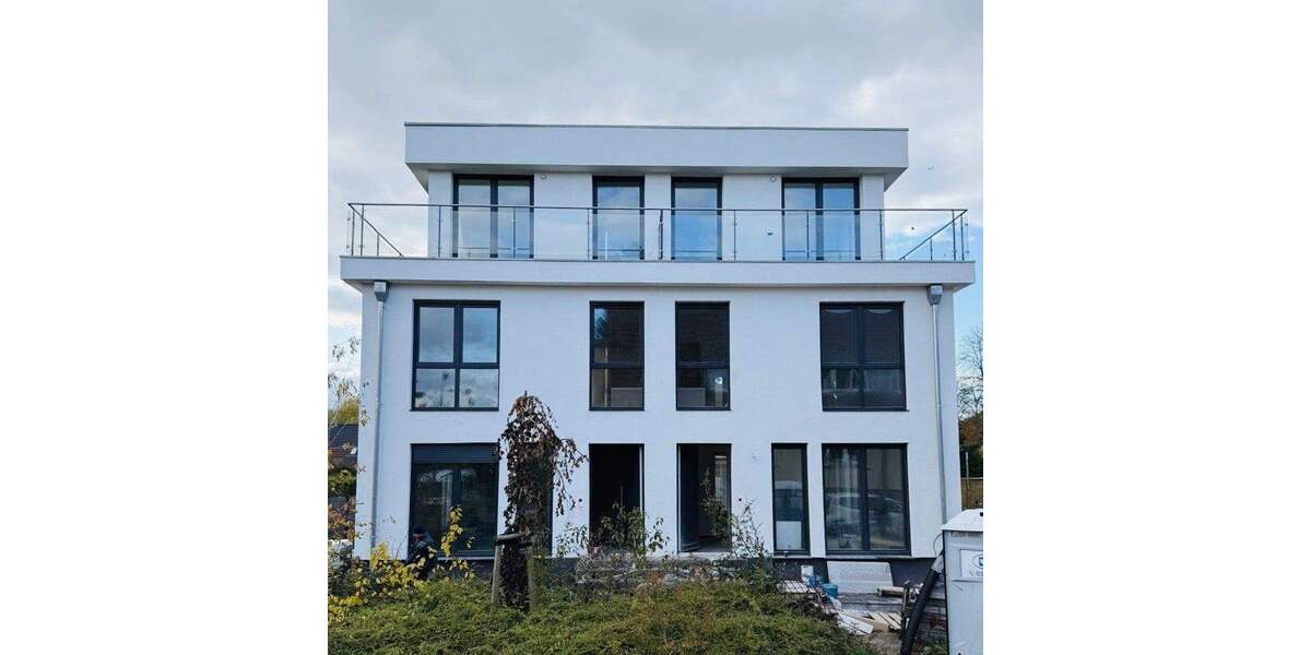 Doppelhaushälfte Rangsdorf - 8 Zimmer, 153 m&sup2;, 749.000&euro; | Angebot:24989473