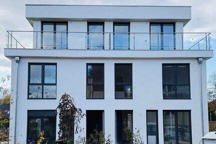 Haus Rangsdorf - 8 Zimmer, 153 m&sup2;, 749.000&euro; | Angebot:24989473