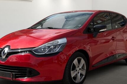 Renault Clio 86.222 km 7.299 &euro; Berlin 12681