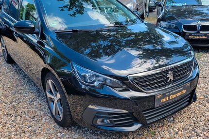 Peugeot 308 82.526 km 11.200 &euro; Potsdam 14480
