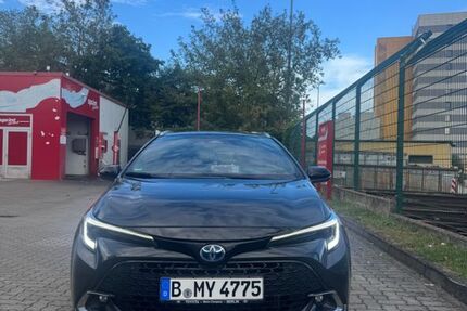 Toyota Corolla 23.000 km 28.500 &euro; Berlin 13359