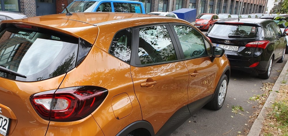 Renault Captur 80.000 km 8.800 &euro; Berlin 10178