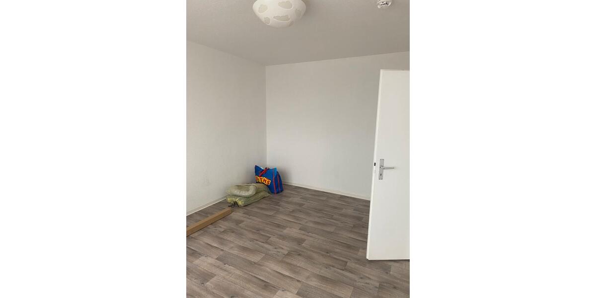 Etagenwohnung Ketzin - 4 Zimmer, 78 m&sup2;, 850&euro; | Angebot:26446566