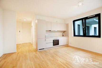 Clever geschnittene, helle 2 Zimmer Wohnung mit ca. 52m², EBK und Fußbodenheizung in Berlin-Mitte! zimmer