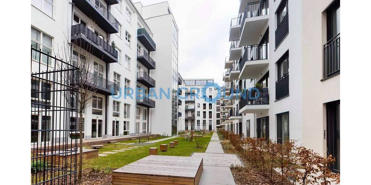 Etagenwohnung Berlin Mitte - 3 Zimmer, 81 m&sup2;, 2.160&euro; | Angebot:26513001