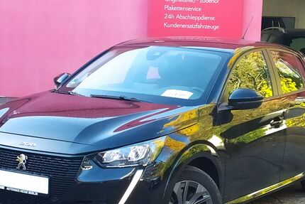 Peugeot 208 29.890 km 12.990 € Berlin 10317