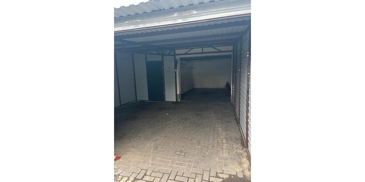 Gewerbefläche mit Büro zimmer