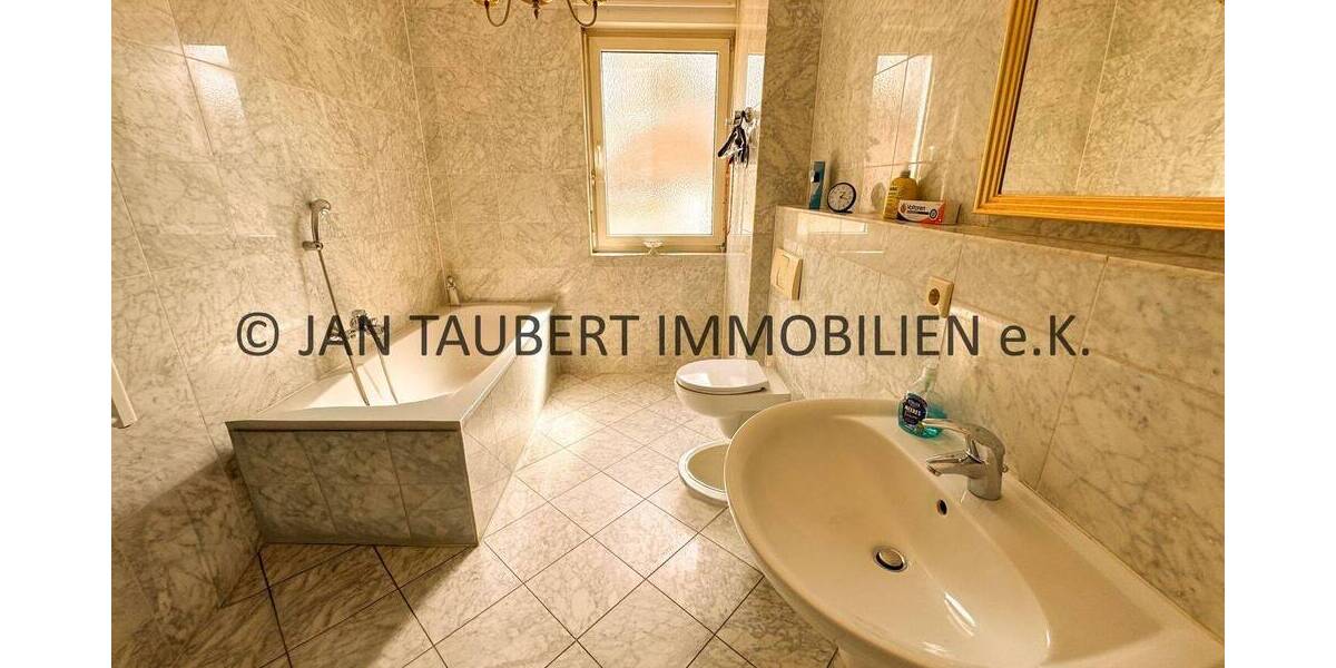 Etagenwohnung Berlin Hermsdorf - 3 Zimmer, 113 m&sup2;, 1.675&euro; | Angebot:26334741