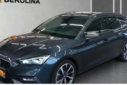 Seat Leon 45.199 km 23.444 € Berlin 12105