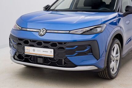 VW T-Roc 5.000 km 36.795 &euro; Berlin 13088